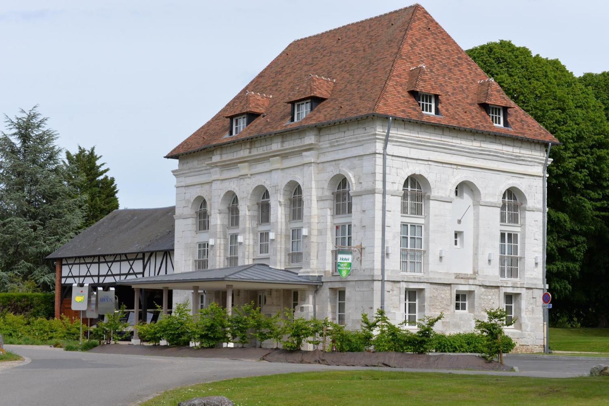 Grand Slam Hotel Le Vaudreuil Exterior photo