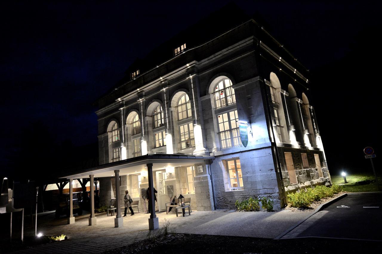 Grand Slam Hotel Le Vaudreuil Exterior photo